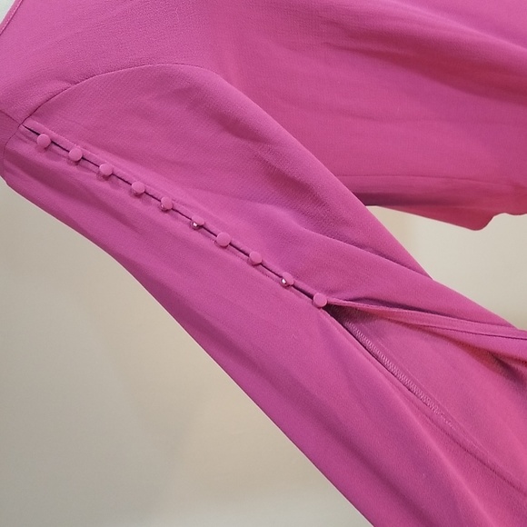 Vince Camuto mulberry blouse with fantastic sleeves in size medium - Picture 6 of 10